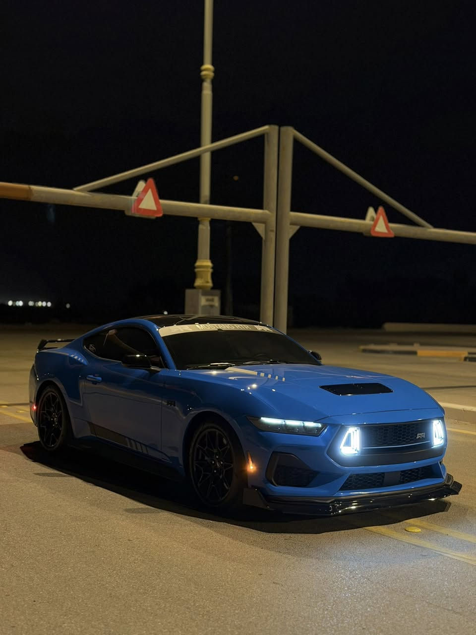 سلام عليكم
موستنك 2024 لون مميز سياره حادثه جاملغ امامي وجاملغ خلفي صوب السايق  بدون ايرباك بدون دواخل شرط ماشيه 13000m كير عادي بدون رقم منفيس بسمي 
 السعر 290 وبيه مجال 
 ***********
