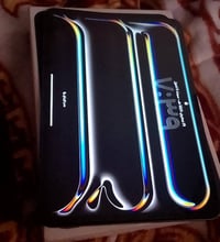 ايباد برو M4 • ٢٥٦ • نظافة ١٠٠٪