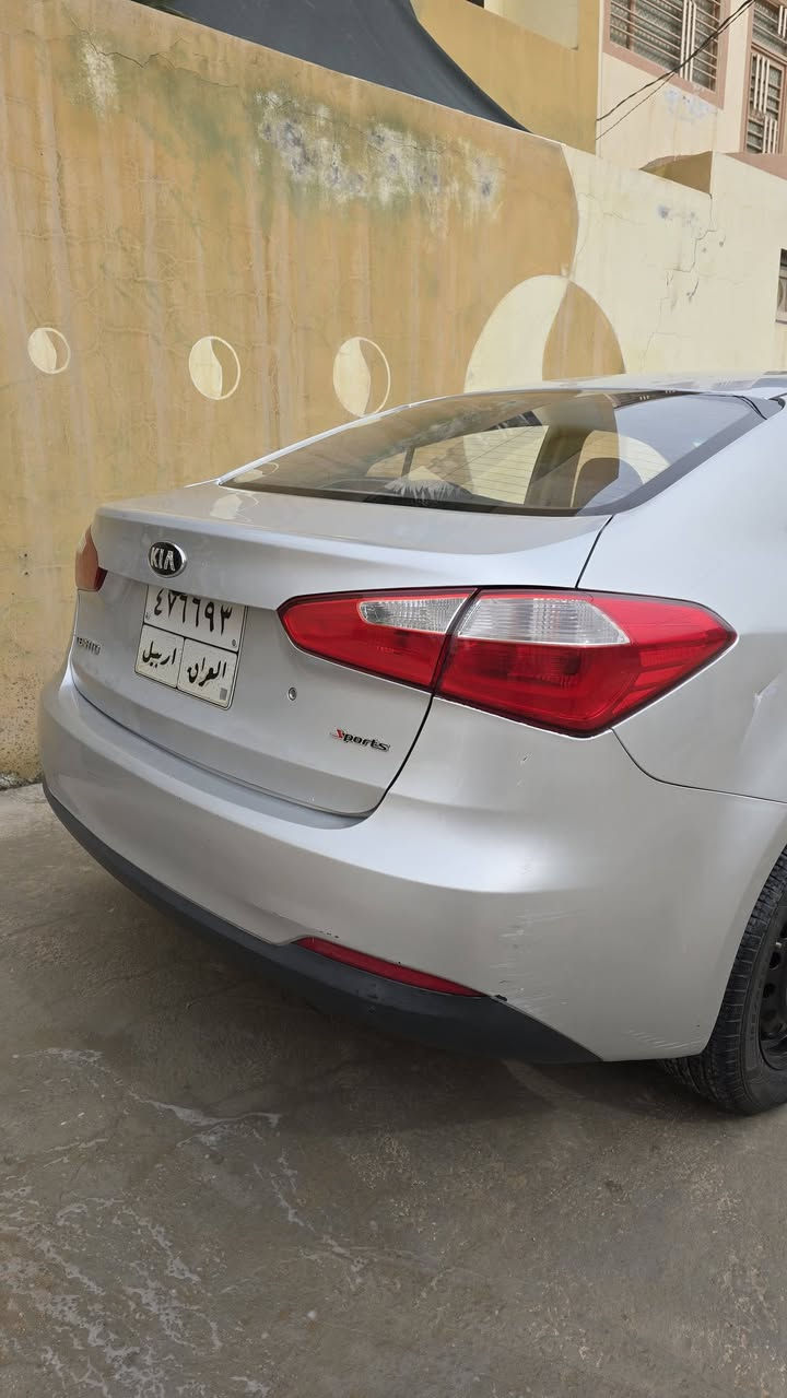 كيا سيراتو ١٦ خليجي
محرك ١٦٠٠ سياره جاهزه من كير ومحرك وتبريد وحدايه 

تخم تاير جديد سياره بيه تقريبا حزام صبغ بدون حادث

سعر ١٠٥ مكاني نجف ***********
