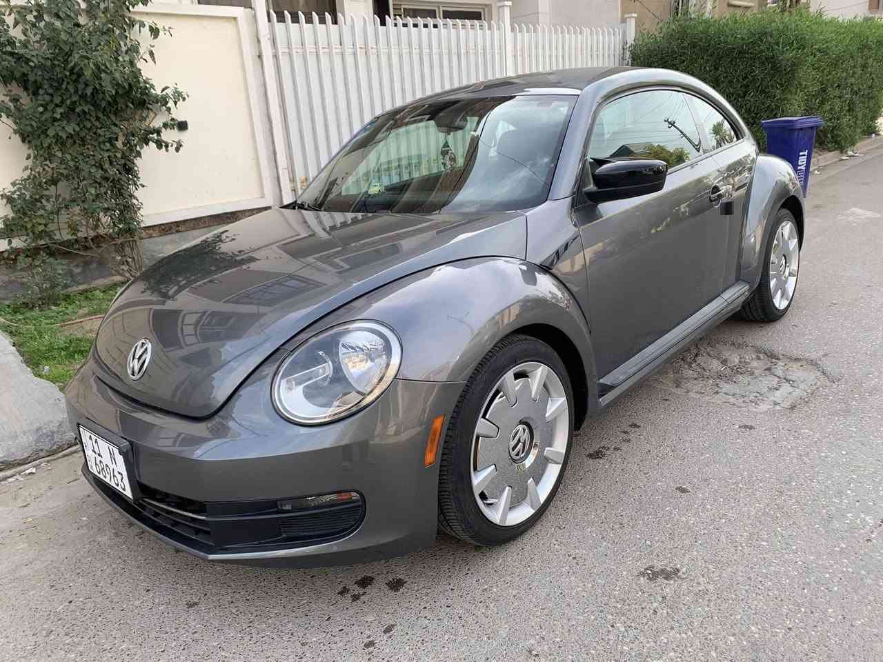 فولكس واكن للبيع موديل 2014 امريكي حادث جاملغ وباب جه اليمين بدون دواخل والبنيد كلير بسمي السياره كير محرك مكفول محرك 4 سلندر المرغوب مكان حي الجامعه او غزاليه السعر 95 وبيه مجال للاتصال ***********
