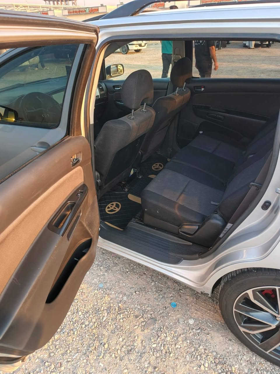 تويوتا ويش 2003
7 راكب
سنويه 28
باقي اتفاصيل اتواصل على الرقم ***********
