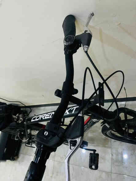 سلام عليكم شباب بايسكلات ثنين واحد ياباني مسافات بعيده 
وثاني بناتي 
 الياباني كامل مكمل بايسكل زلخ ما بي بل فريم كير حساس امامي بريكات بل مكان تايرات جوبلس نضافت البايسكل كبال عينك نضيف 
البناتي موديل 2013 نضيف يرادله بس سيم واير مال بريك امامي والويل الخلفي بي عواج قليل 
مكان بغداد بياع 
سعر الياباني من الاخير 75 🔒
سعر البناتي 55 🔒
                               راسلوني واتساب ورزق علا الله 
     ***********
