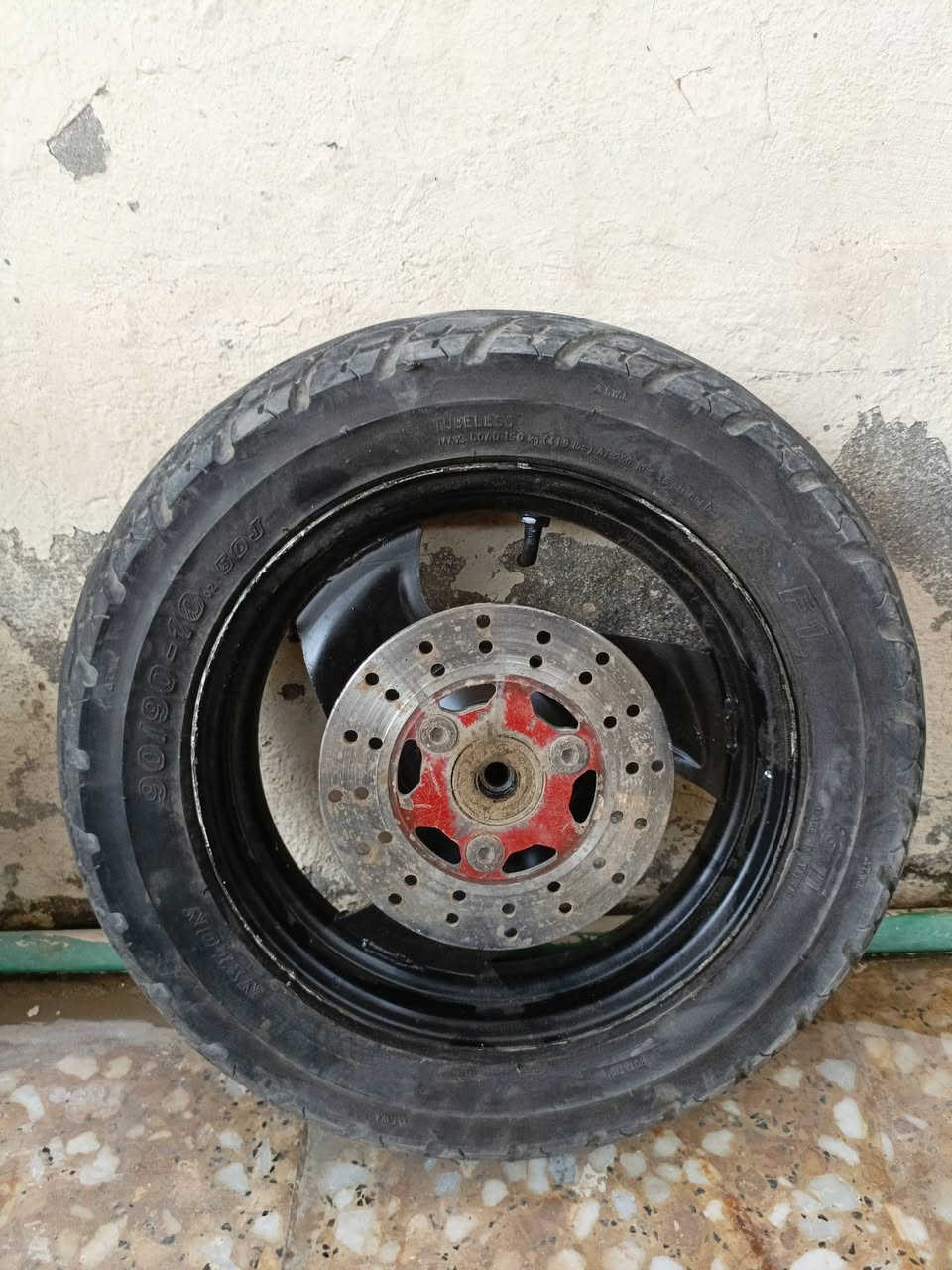 سلام عليكم 
غراض للبيع كلمن وسعره


**إذا كنت صاحب هذا الإعلان وتريد حذفه لأي سبب، رجاءا أرسل رسالة إلى الدعم الفني**