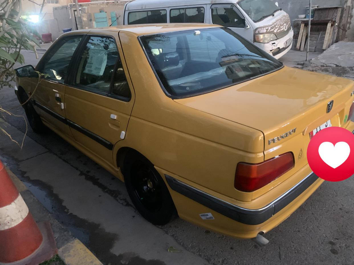 سلام وعليكم بارص15 كير مكينه خير من الله  تخم تايرجديد صدر امامي خلفي جديد تبريد شغال تتفئه شغاله غرفه جديدة مدوشمه عام سيارة جاهزة وكامله اي نقص مابيه بدون ضربه فقط جاملغ امامي بلادي مبدل وهلال معمر بدون خياسات  تحويل ثاني يوم سنويه بسمي وهزة جديدة سعر 46 وبيها مجال بسيط 
الاستفسار ع رقم ***********
العنوان بغداد البياع
