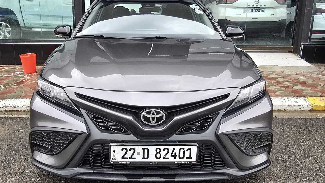 كامريSE موديل 2022 ماشي ٤٩ الف ميل فقط قطعه ونصف والتقرير موجود بلمنشور الاتصال ***********
