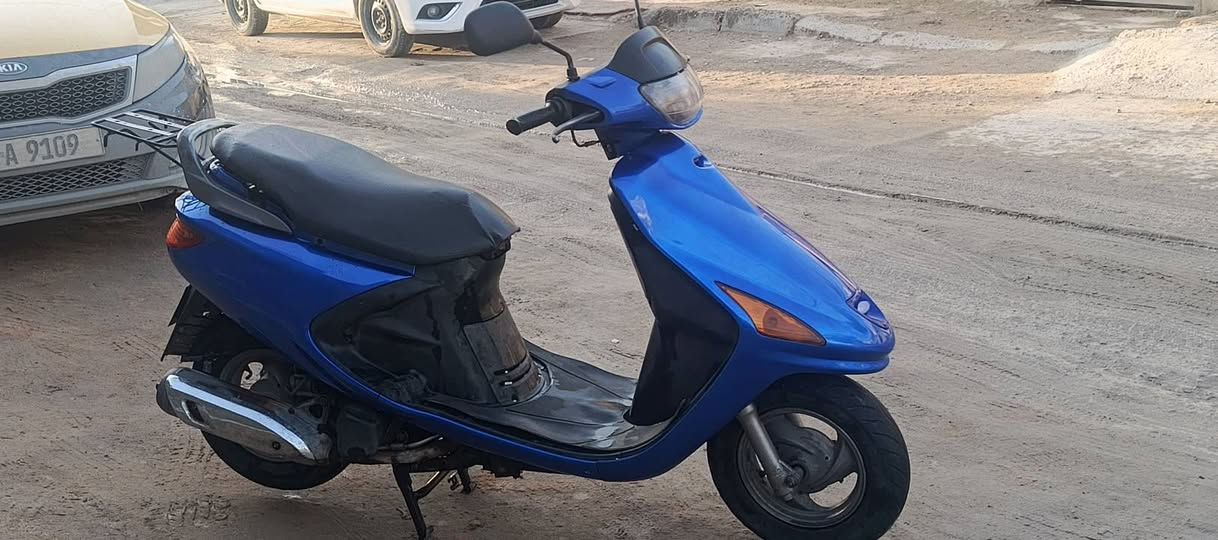 فراشه حاويه محرك ما مفتوح كهربائيات كله شغال كفاله عل فحص مكان نجف السعر 575اوبيه مجال ***********
