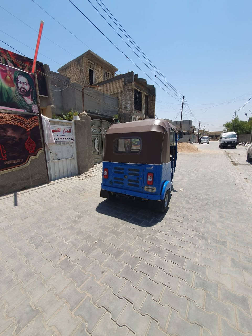 السلام عليكم  تكتك البيع موديل  ٢٠ وراق صليه الا رقم ***********
