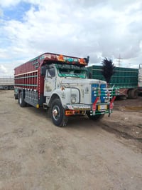 سكانيا ١١١ • موديل ٨٢ • الموصل