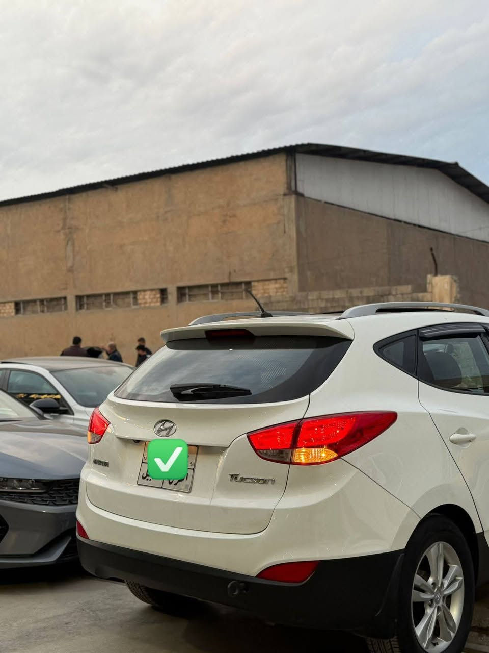 توكسن 2012
فول موصفات ماعدا البصمه 
حافه الصندوك صبغ والجاملغ 
بدون دواخل بدون ايربكات 
***********
***********
ه موصل, نينوى
