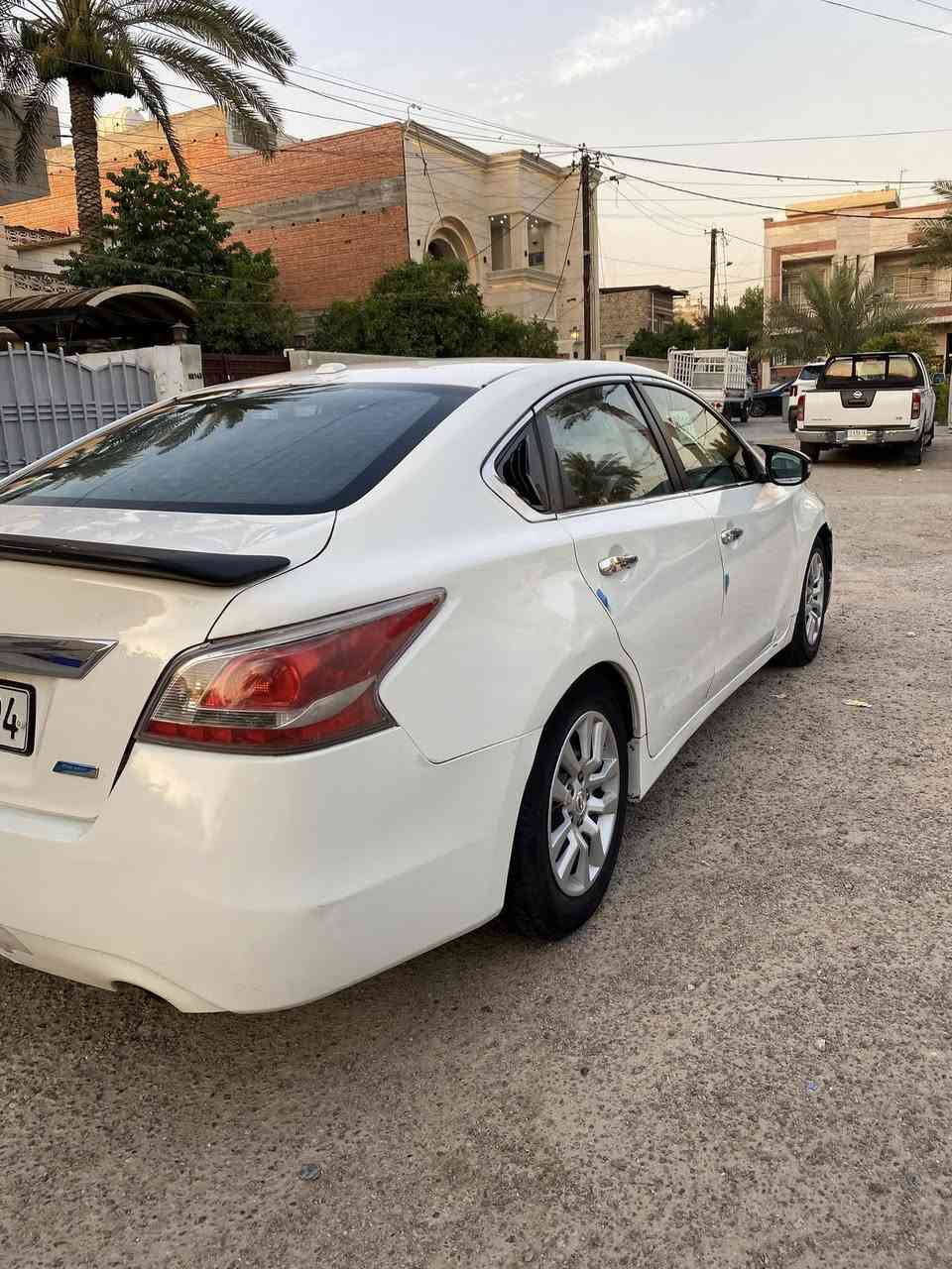 سلام عليكم
للبيع نيسان التما موديل ٢٠١٣
فول مواصفات للاخير. 
محرك + كير مكفول  
بيهة قطع صبغ ابيع حزام 
‎رقم سنوية هزة كلة جديد بسمي تحويل وكالة حاضر 
السعر  ٧٦ورقة بلاش  مكاني بغداد المنصور ستفسار ***********
