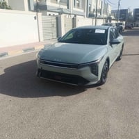 سيارة K4 موديل2025 زيرو اللون المميز سموك أرغب من اللون الابيض  محرك 2...