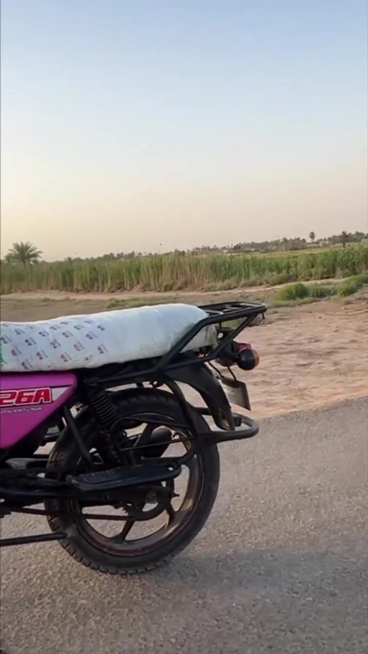 السلام عليكم درجة دايون
موديل 22 درجه مكفول كفاله عامه 🥇 

محرك 150🔥

درجة مابيه اي نقص كل شغاله شاير ودشبول كل شغال 🧧

سويج سجينه 🔪

السعر 1050مليون وخمسين وبيه مجال قليل مكان بابل الشوملي الرقم ***********
