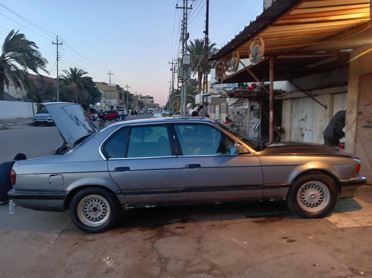 سياره موديل 92 حجم 735 جاهزه حداده 80 بل 100
تبريد طخم تاير كهربائيات جاهزه سنتر لوك رقم بغداد ثاني يوم احولك محوره محرك جنون 3000  السعر 50ميسان العماره
***********
مراوس حسب القناعه
