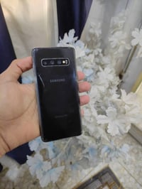 للبيع سامسونج s10 ذاكره 128 عشوائيه 8 نضيف كلش الجهاز وما مفتوح السعر ...