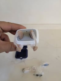 سماعة • قليل سمع