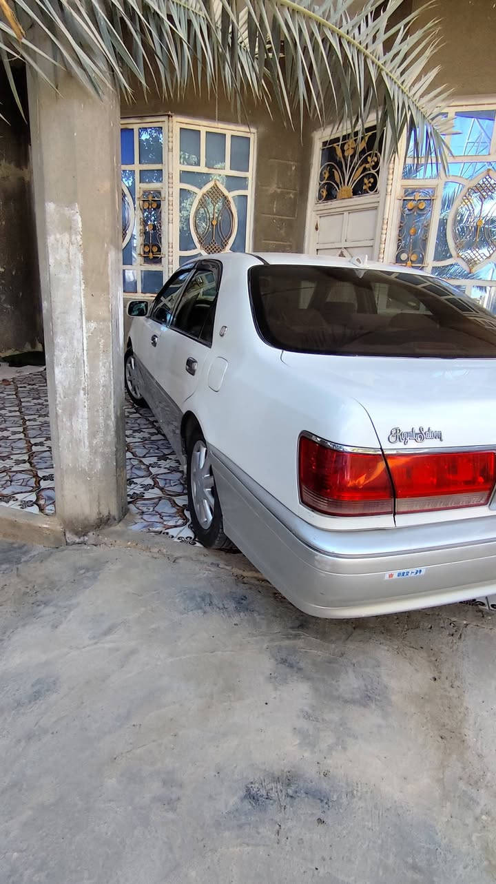 السلام عليكم
جنون لبيع 
موديل ٢٠٠٠
لون ابيض صدفي 
كفالة عامة 
گير ومحرك وحداديه ابريك تخم تاير باتري 
كله مكفول 
السيارة دگمتين 
اصولي بأسمي 
السنويه لمدة ٢٠٢٧
محرك vvt ٢٤٠٠
السعر ١٣٥
***********
مكانها الناصرية. الصخيين
