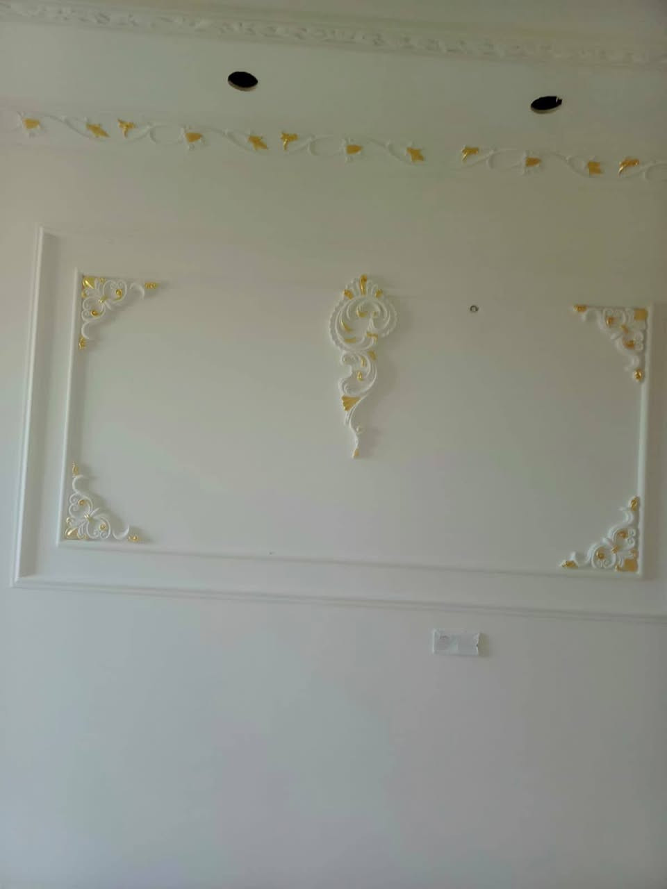 السلام عليكم 
جزء من أعمالنه الديكور في صلاح الدين تكريت 
يعمل كادرنه ع جميع الديكورات الحديثه  وبارقه تصاميم
عليك الاختيار وعلينه التنفيذ 
بأسعار تنافسية سعر المتر 23 الف 
نعمل ع الجبس بورد+ البورد x
والسقف الثانوي - بديل الرخام - بديل الخشب 
والصباق الداخليه + الخارجيه با انواعها 
التواصل واتساب او اتصال عبر الرقم
                                      ***********
