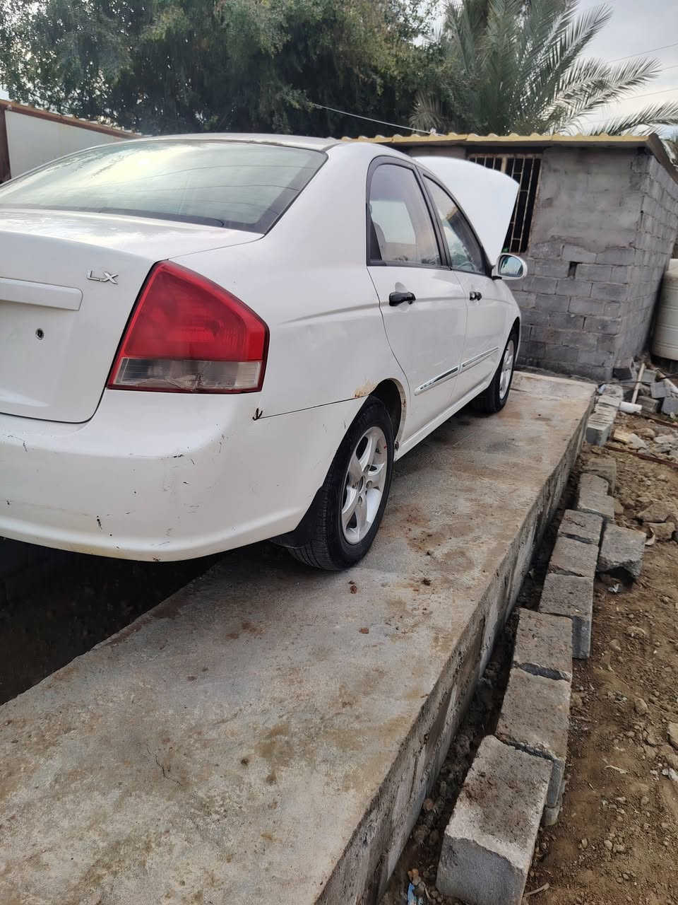 السلام عليكم كيا سيراتو ٢٠٠٨ رقم بغداد الماني سنويه ٢٠٢٨ مكفوله ضربه وصبغ وتبديل فقط البنيد بدون اي دواخل كير مكينه خير من الله حداديه تخم تاير جاهزه السعر ٨٢ وبيها مجال بسيط مكان حله ***********
