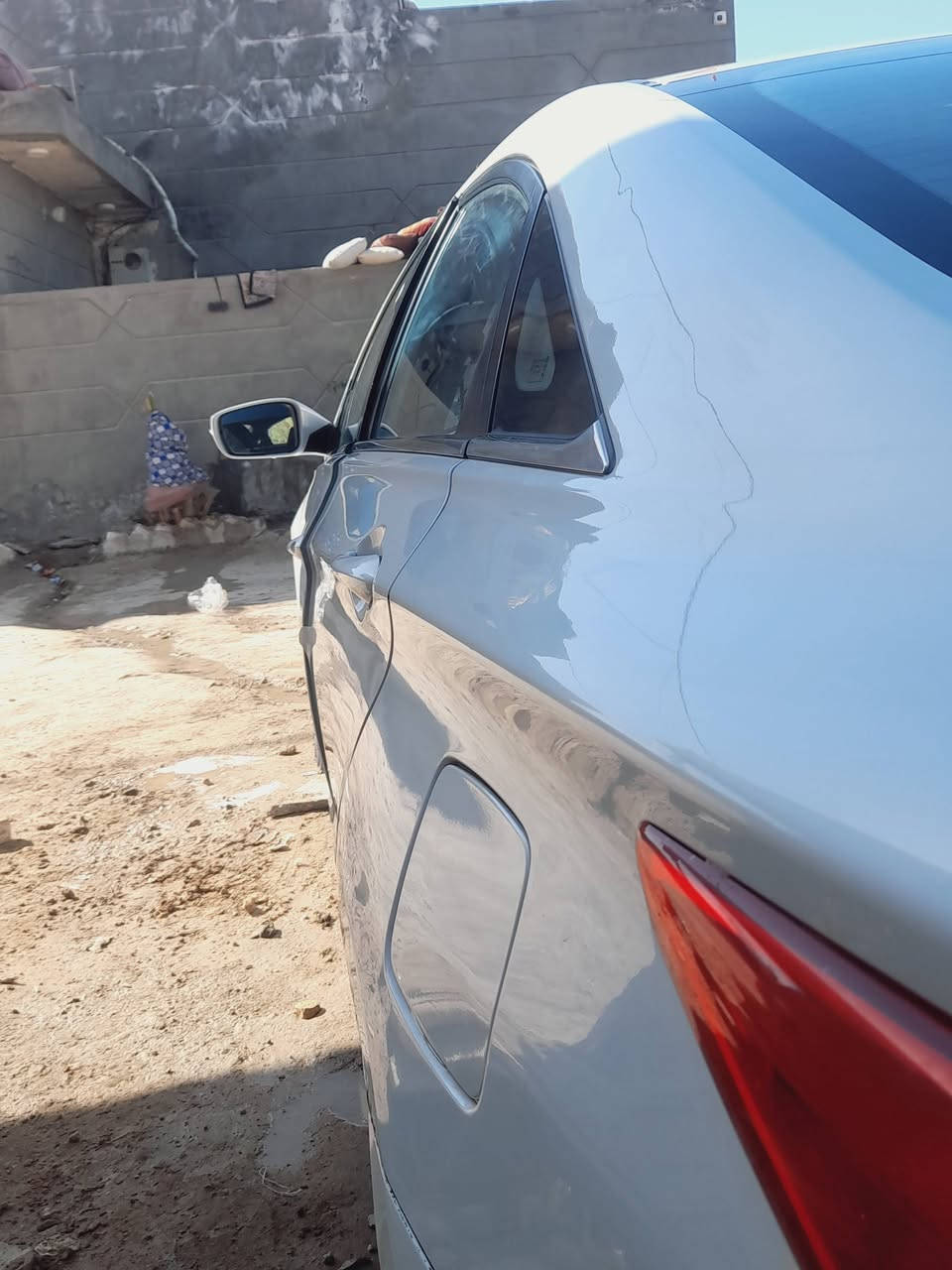 سلام عليكم سياره سوناته للبيع موديل ١١ مكفول ما عدى بارد بل جاملغ خفيف والباقي مكفول مكينه وكير خير من الله مال جناي والسعر عله الرقم ***********
