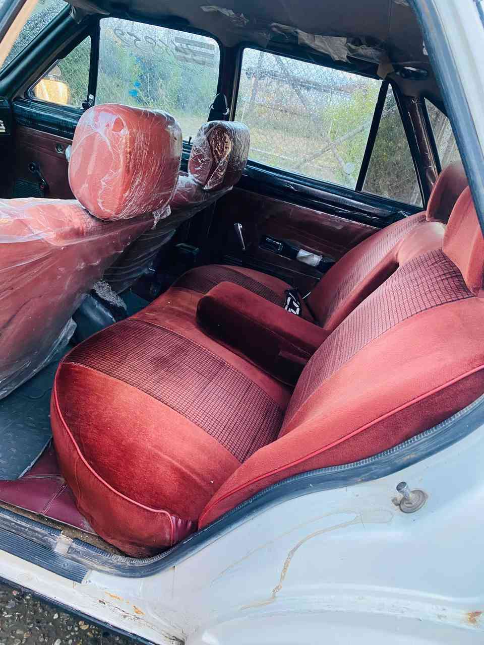 برازيلي موديل 88 للبيع رقم جديد هزه جديد سنويه جديده كير مكينه كلو شرط سيارا نضيف اي استفسار ***********
