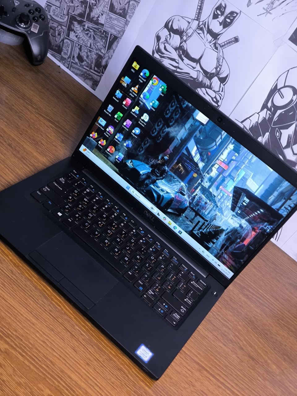 Dell Latitude 7390
I5 8th 
 8GB 

128 
13.3 حجم شاشة

230الف مع ملحقات كاملة


**إذا كنت صاحب هذا الإعلان وتريد حذفه لأي سبب، رجاءا أرسل رسالة إلى الدعم الفني**