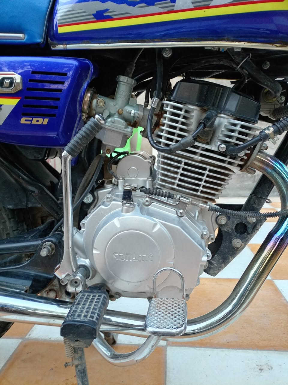 سيفان 24 مكينه 200 للبيع 750 وبيها مجال العنوان الحمزه الغربي


**إذا كنت صاحب هذا الإعلان وتريد حذفه لأي سبب، رجاءا أرسل رسالة إلى الدعم الفني**