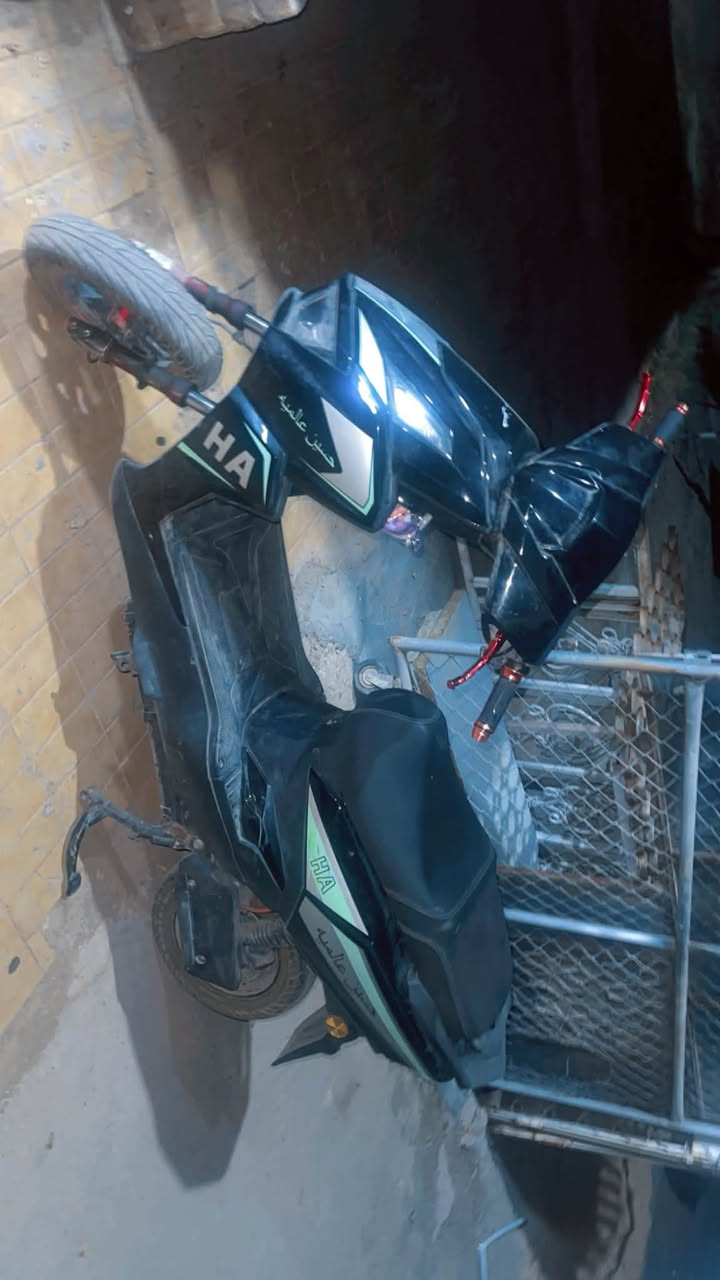 سلام عليكم 
دراجه شحن للبيع بسعر مناسب 
بيها تحديد سرعه 3 نمر 
بيها بكك ترجع ليوره 
مكانها شارع فلسطين


**إذا كنت صاحب هذا الإعلان وتريد حذفه لأي سبب، رجاءا أرسل رسالة إلى الدعم الفني**