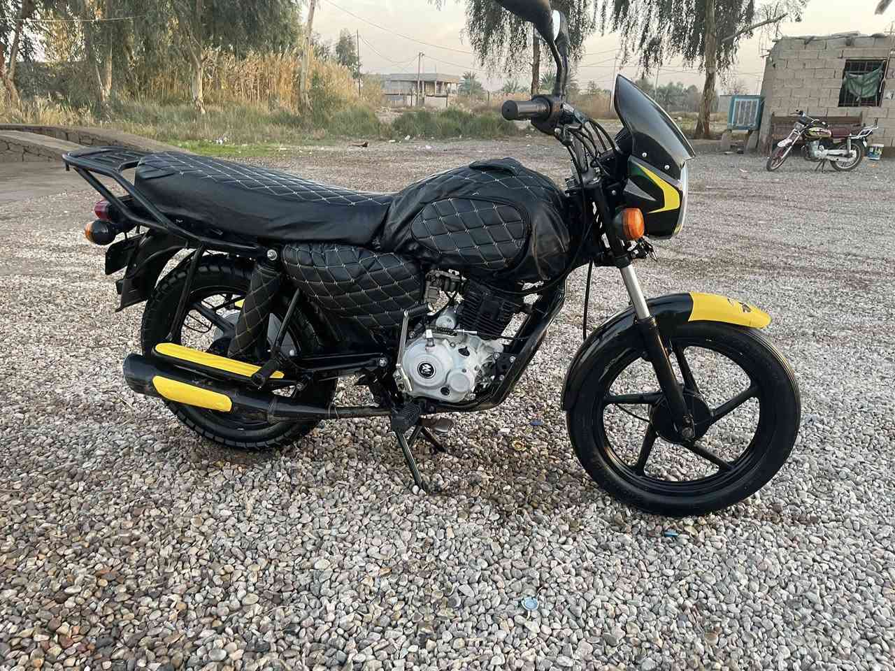 السلام عليكم بوكسر 23 كلاسيك اي نقص مابيه كفالة عامة مكينه سبانة ممدود عليها أوراق اصولي شرط الترقيم 
مكاني ديالى ابو صيدا السعر 1350 وبيه مجال 
***********
