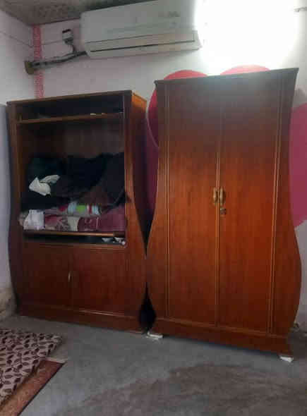 غرفة نوم للبيع مستعمله بس بعده جديده سويته احطاطه رايده مليون  اونص بيه مجال اريد ابيعه لأن محتاج فلوسه
