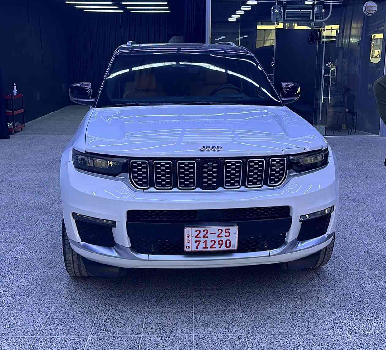 جيب سومت ابيض موديل ٢٣
 ٧راكب
كلين تايتل 
ماشيه ٣٦mi
رقم شمالي جديد وهزه جديده  وباسمي
مكان السياره /بغداد 
السعر /٤٢٠
للتواصل واتس اب 

0774 812 4984
