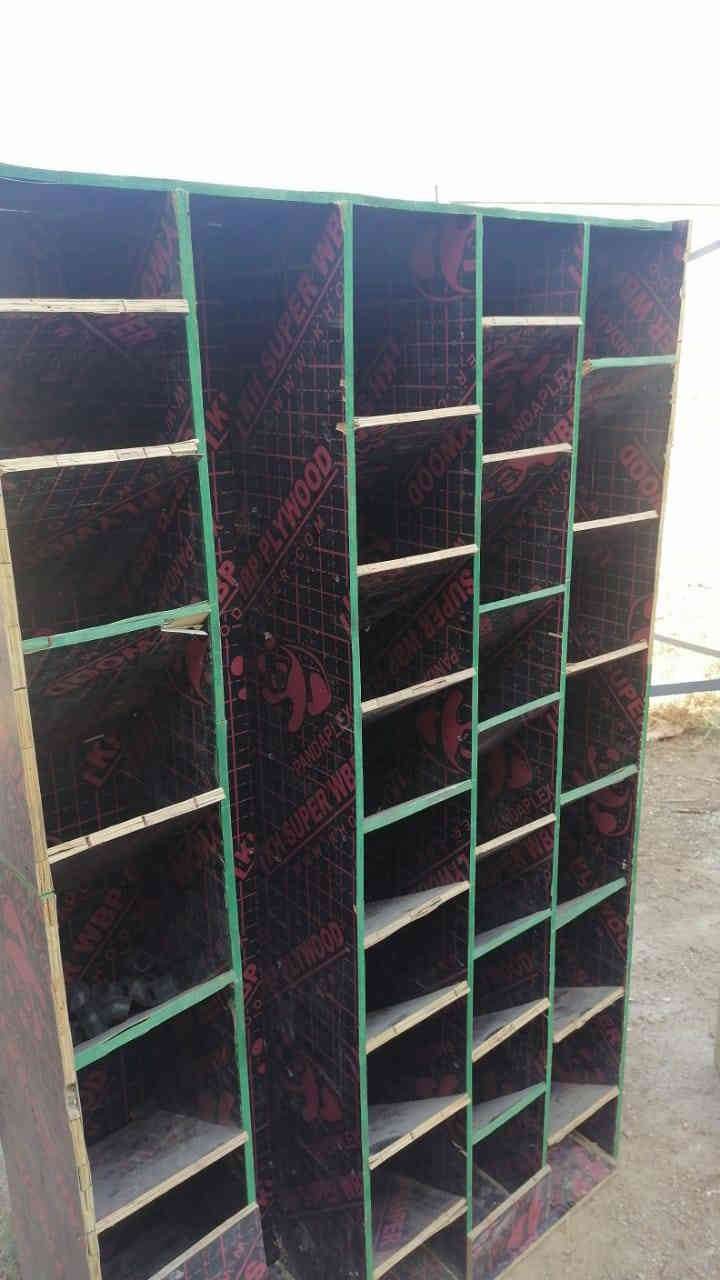 السلام عليكم رفوف حديد للبيع***********
