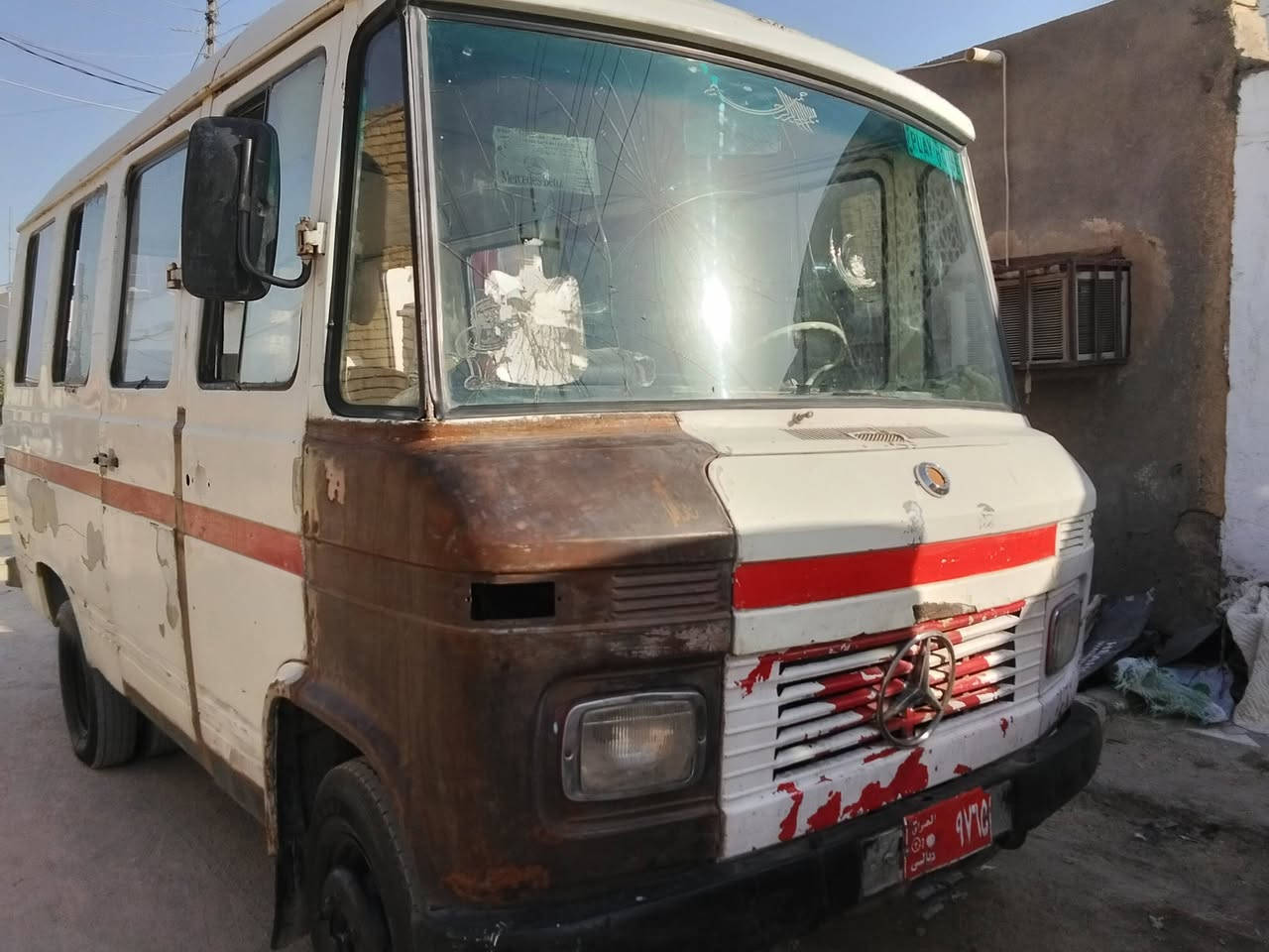 السلام عليكم لبيع مكينه خرسه جبنه مو سيله لا تنقيص ولا بخار ولا صوت تخم تاير جوبلس باتريات جدد توني فاتح 4 واياله بنزات وعنابير وسبرنك وعينه وصينيه وبولبرن وعنبار فوك وجوه والرئسي هو والبريشر مال حاويه تنكجيه كامله عوزها بس رش طبل بازات سمجات  كاعيه خشوم قطرت خياس مابيها راعيها بغداد وابو الوكالة بل ناصريه مصفره ماعليها غرامات لستفسار اتصل *********** السعر 5 قفل شعندك مراوس هم اروس
