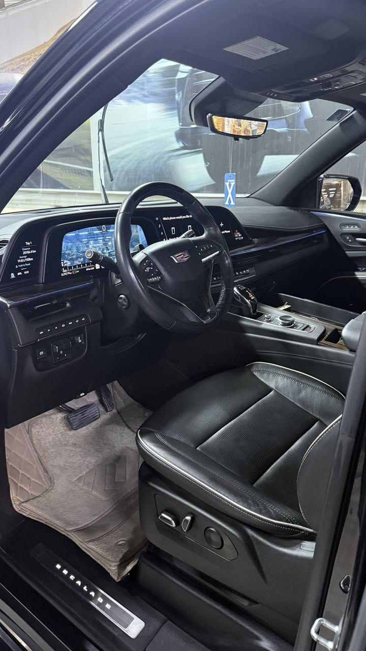 كديلاك سكاليد  2023 (امريكي كلين تايتل طلب خاص كفاله عامه المكينه المرغوبه. فولاذ )

المسافة المقطوعة 29 كم  

كفالة عامة من صبغ وتبديل 3 قطع مغلف ppf

1-حجم المحرك 8 سلندر 6200. 

2-سقف شامو 36 سماعة اسپريسو ناظور ليلي 

3-سقف بانوراما. 

4-زينون عالي ناصي آصل. 

5-جنطة كهرباء. 

6-بصمة ابواب وتشغيل عن بعد. 

7-خاصيه جعل المحرك 4 سلندر اقتصادي. 

8-كامرات ميحطيه 360 درجه. (٥)كامرات. 

9-اشاير مري.قابله للطيء. 

10-رادر جانبي مانع اجتياز+رادر امامي. 

11-سستم صوت متكامل. 

12-تدفئة+تبريد المقاعد. 

13-جكات جوبلس صعود ونزول. 

14-حساس امامي+خلفي. 

15-ويل مقاس 22 بلاك توب. 

16-دجات صعود جانبي كهرباء شفط.  

18-المقاعد الخلفي شفط كهرباء. 

19-كونترول تبريد خلفي منفصل. 

20-شاشات عرض خلفيه. 

21-فور ويل درايف. ٤*٤. 

22-مقود كهرباء. 

23-الكراسي كهرباء. 

24-خزن ميموري لكرسي السايق. 

25-اوتو ستوب. 

26-هاند بريك بصمه. 

27-تحديد مسار. 

28-داتو شو شاشه ليزري. 

29-تبريد مناخي. 

30-تحكم ستيرن جهتين.  

______________________________________

السعر 850 وبيه مجال ويرهم مراوس حسب القناعه 

موبايل /***********
