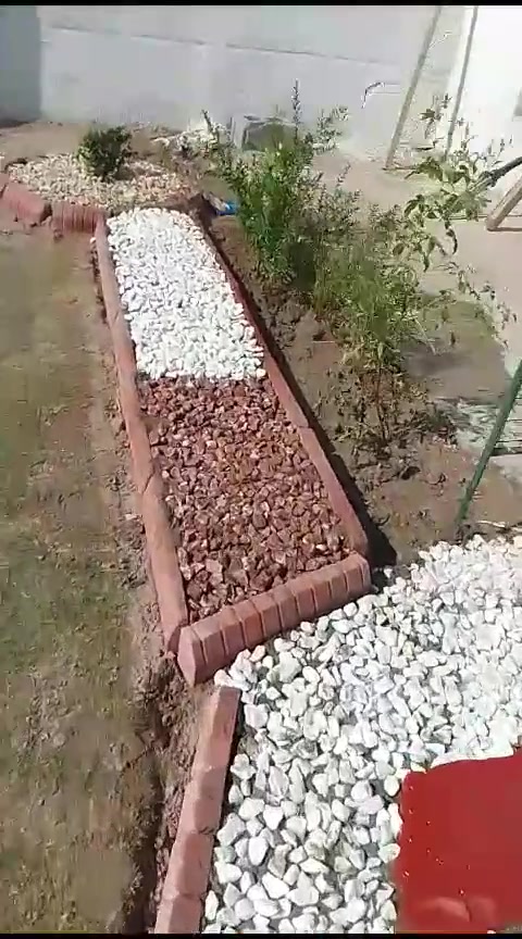 تحياتي للجميع مستعدون لتصميم اجمل الحدائق المنزلية وتنسيق وتنظيف الحدائق عمل كافة الشلالات شوايات من الطابوق الحراري كادرمتخصص باجمل تصاميم الحدائق التواصل عبر وتساب ابوھشام 
***********
