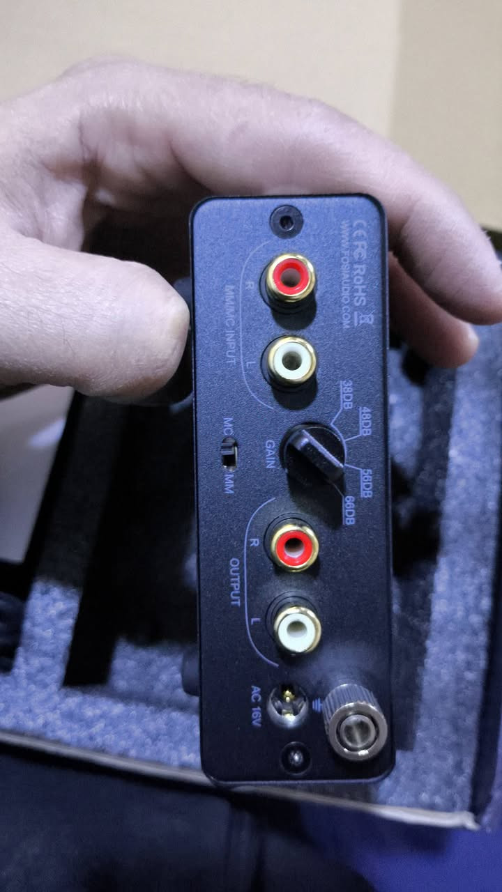 السلام عليكم جهاز مال صوتيات السعر 50 الف متوفر توصيل


**إذا كنت صاحب هذا الإعلان وتريد حذفه لأي سبب، رجاءا أرسل رسالة إلى الدعم الفني**