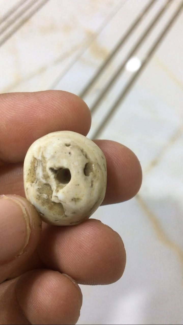 تحفه من نوادر زمان عطف مال كاع خرزه قديمه


**إذا كنت صاحب هذا الإعلان وتريد حذفه لأي سبب، رجاءا أرسل رسالة إلى الدعم الفني**