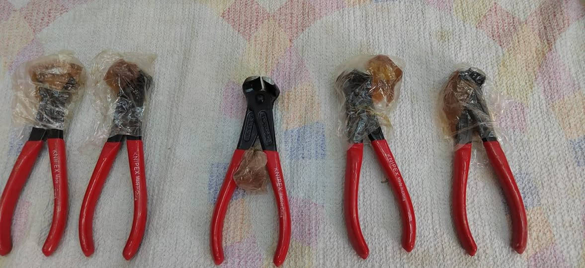 السلام وعليكم للحجز الأصحاب المحلات ولجمل والاستفسار واتساب خط متوفر ***********
