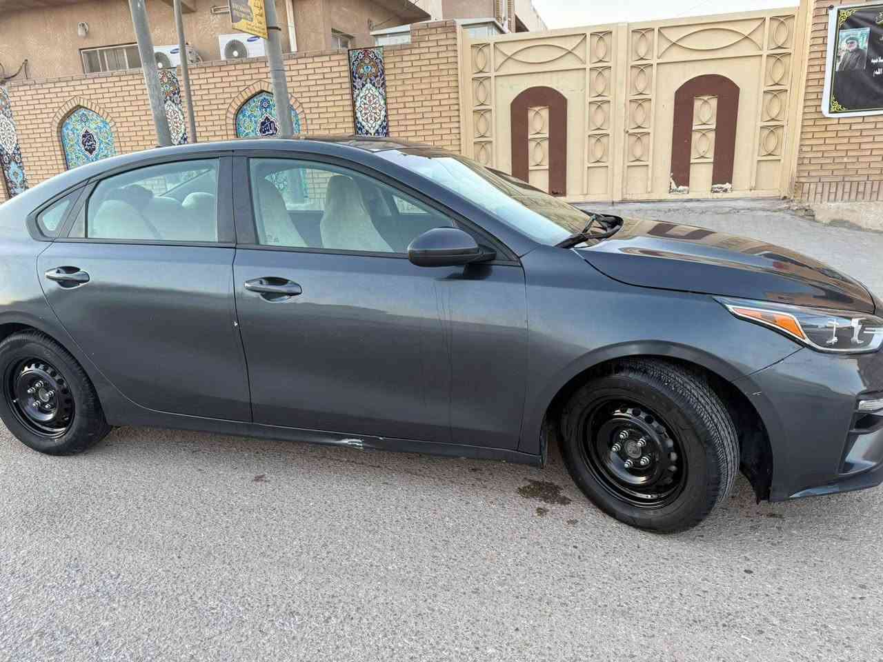 سلام عليكم
فورتي ٢٠١٩
بسمي هزه وسنويه جديده
للبيع فقط
شاشه تاب
تخم تاير جديد 
السياره احله من الصوره 
كير عادي 
ماشيه 71 الف 
كير مكينه حديدايه مكفول
تبريد تدفئه 
شرط اترايها بحاله الوكاله
سونار موجود ب المنشور 
وصور الحادث مال امريكا فقط
للاستفسار
***********
السعر 110 قفل قفل قفل 🔐 
وماكو هيج سعر امانت الله 
كير عادي  رياضي ٦نمو والسابع بك
السياره بيها صوت راجز خفيف
