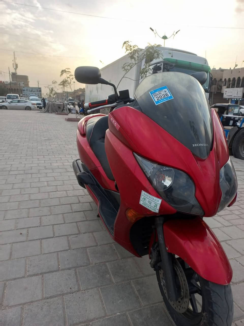 سلام عليكم دراجة فورزا0 /10 دراجة حلوه ما بيهة أي شي دراجة مكفولة بيهة ابيثري بلوتوث وبيهة دمام هم دراجة تسارع مالهة 150 العنوان ميسان منطقة العرضات الرقم***********
