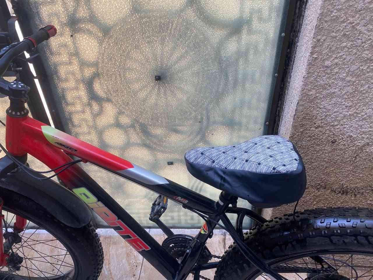 السلام عليكم باسكل دباب للبيع نضيف جدا مستعمل فقط شهرين الله شاهد كلش نضيف حجم 26 يستحمل أوزان جدا ثقيله العنوان بغداد الدوره السعر 160 وبي مجال للطيبين الرقم بي واتساب *********** جدا مستعجل البيعه لان عندي ظرف طارئ الله يشهد
