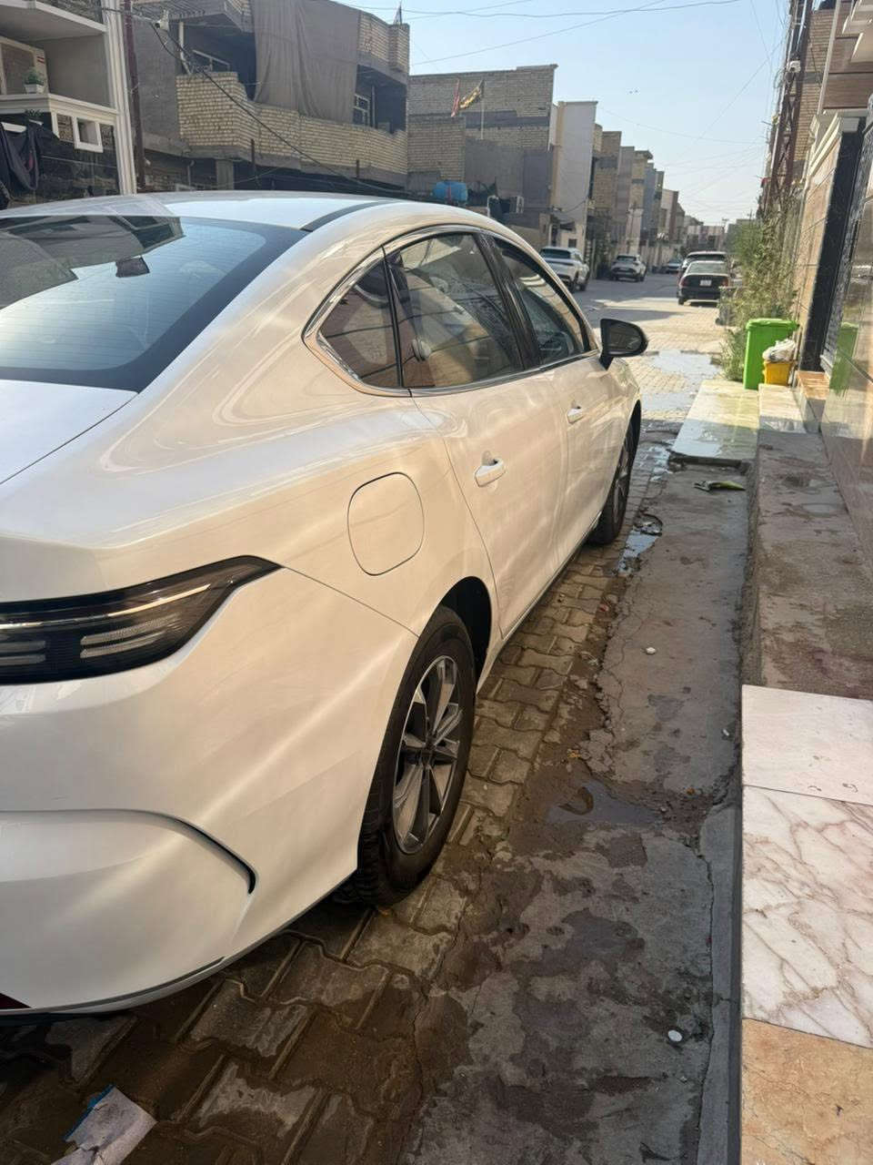 بي واي دي دسترويد للبيع ساره جديده ماشيه 400 الف سياره مكفوله كفاله عامة ام الفتحه السعر 21 ونص وبيه مجال ‭

‭***********‬
