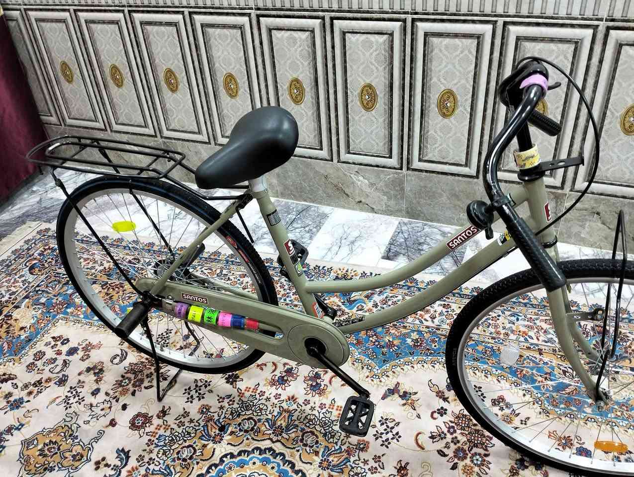 السلام عليكم بايسكل بطه حجم 26 موديل 2021 ياباني اصلي منزله من معرض أبو سجاد بغداد المشتل رقم الهاتف ***********
