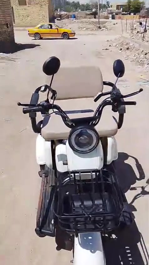 السلام عليكم 
دراجه شحن جديده ماماشيه مشتريه ب مليون ومية ووصله موجود صارله عدنه شهرين وماكدر يصعده أريده ب650 مكاني ناصريه مركز


**إذا كنت صاحب هذا الإعلان وتريد حذفه لأي سبب، رجاءا أرسل رسالة إلى الدعم الفني**
