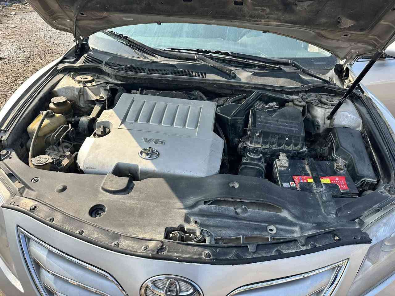 كامري للبيع موديل 2009 مصبوغة حزام للجمالية اثر جراد وموجدة الفيديوات قبل الصبغ (اثر جراد )صبغتها 
محرك افلون 6 سلندر vvt  سعة المحرك (3000) سيارة خير من الله  تايرات جدد 
باتري جديد حدادية جديدة 
السعر 96 ورقة
المكان بابل مركز الحلة
للاستفسار
***********
***********
