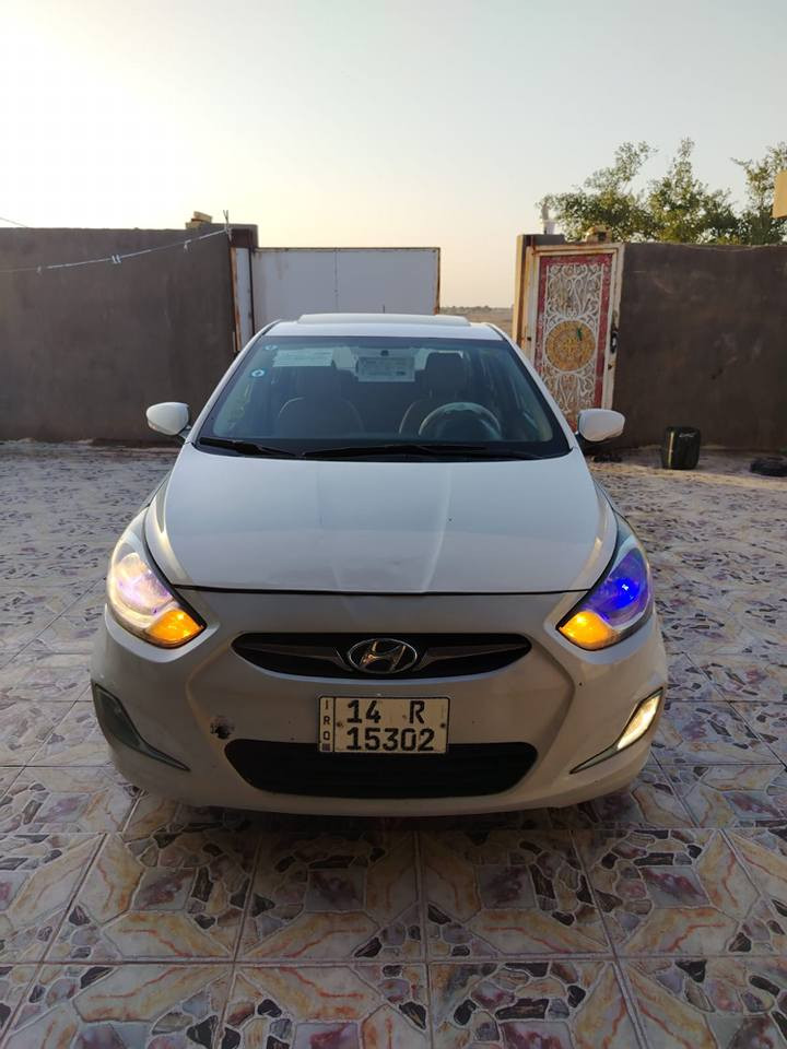 هونداي اكسنت موديل 2016 خليجي رقم بصره تحويل سنويه لل2028 وارد خليجي بيه تبديل جاملغ و رشات صبغ قليل من الخليج والباقي كفاله مكينه وكير وحداديه وتبريد تايرات كله جديد مكينه ١٦٠٠ سياره جاهزه فول مواصفات واحد على واحد فتحه سقف تحكم ستيرن شاره بل مرايه شاشه كبيره كامره دسك خلفي وأمامي ويل كب حساسات فول مواصفات كلش مكان سياره ناصريه سعر 93 بيه مجال قليل رقم الهاتف *********** انه مكلف بل نشر البصرة, العراق
