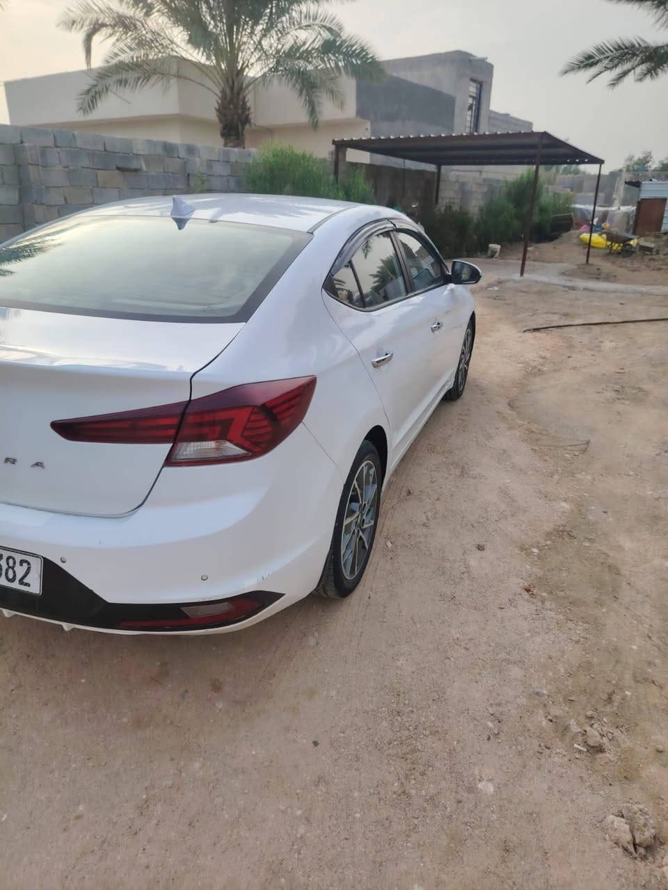 سلام عليكم عندي الانترا موديل ٢٠٢٠ رقم بابل سياره جاهزه كامله سعر 165 بيه مجال مكان كربلاء ***********
