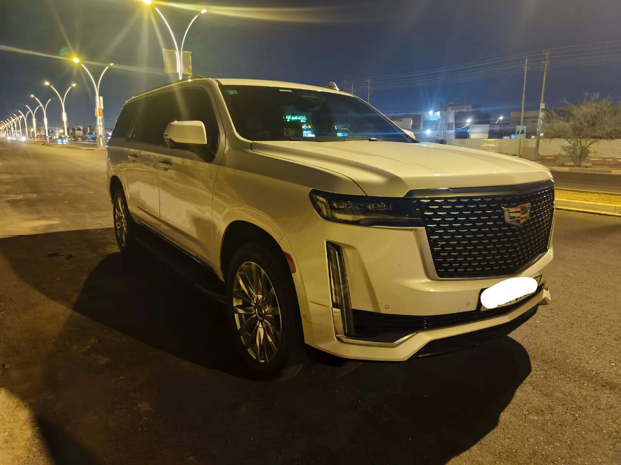 بيع او مراوس
اسكاليد 2023   ماشيه 30. الف 
سعر.   625
***********
