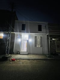 ٧٥م • طابق ونص • قرب مستشفى الكفيل