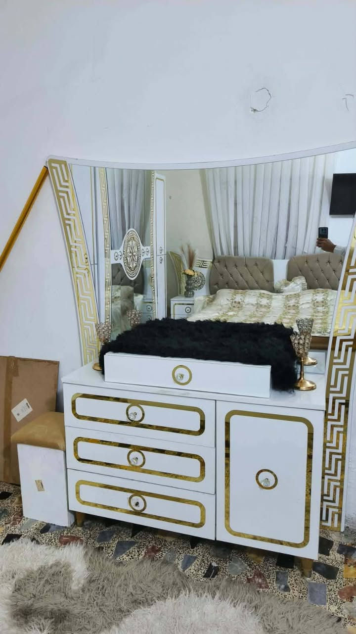 مكلفة بالنشر. غرفة تركية ٩ قطع السعر ٦٠٠ وبي مجال 
العنوان .بغداد البلديات


**إذا كنت صاحب هذا الإعلان وتريد حذفه لأي سبب، رجاءا أرسل رسالة إلى الدعم الفني**