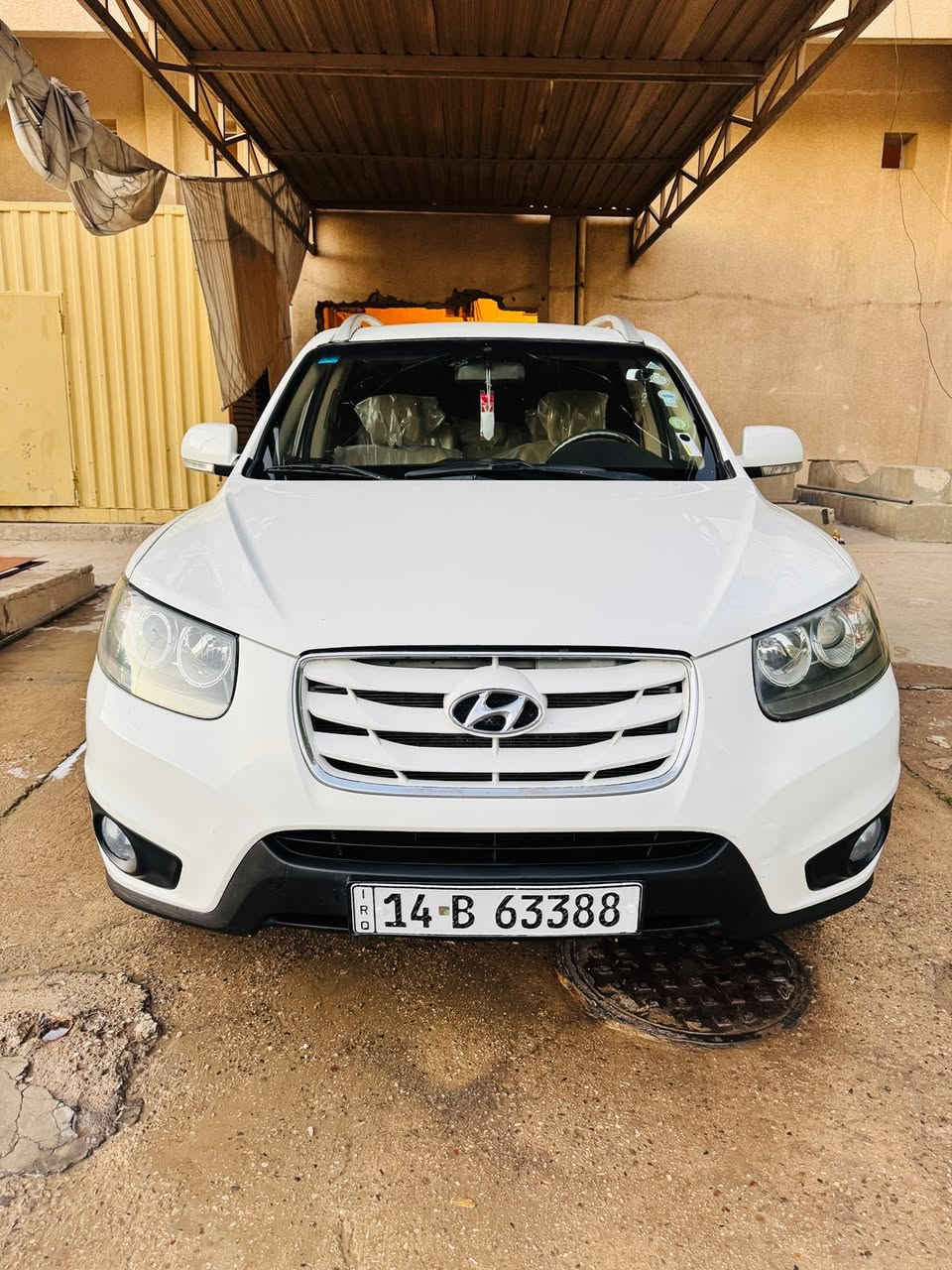 سنتافي موديل 12 خليجي
6 سلندر  مكينه 3.500
سياره مكفوله من الضربه والتبديل  كفاله 
7 راكب  السياره فور ويل 
جاهزه مكينه وكير وحداديه وتايرات كلهن شرط . رقم بصره تحويل مباشر  وهزه جديده السياره 
بيه خياس بگصة القماره ومعدله حافه الجامه الاماميه  مكان السياره الناصريه قضاء الرفاعي  السعر 160  وبيها مجال 
للاستفسار الاتصال ع. ***********
